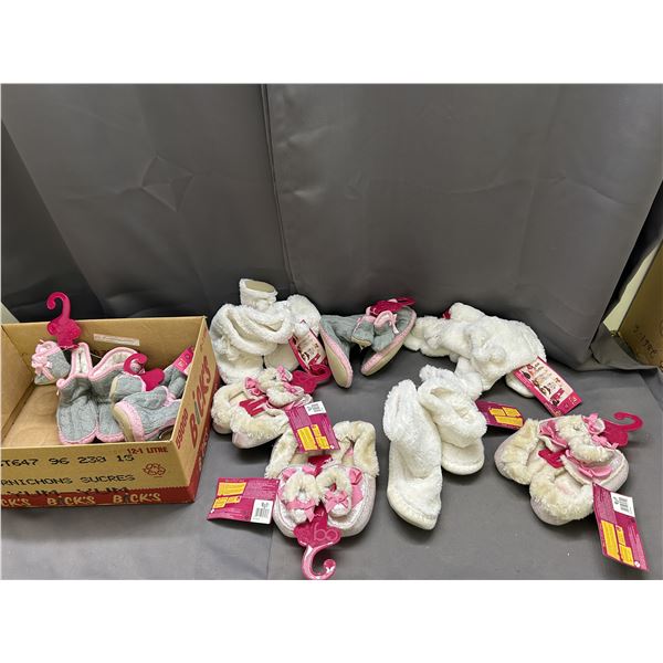 Lot of Childrens Fuzzy Slippers & Boots Assorted, NEW w Tags