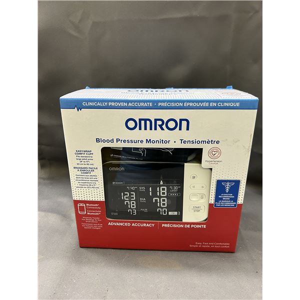 OMRON Blood Pressure Monitor BP7455CAN NEW
