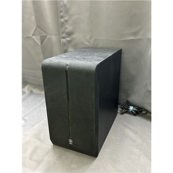Yamaha Model No SW-P270 Speaker