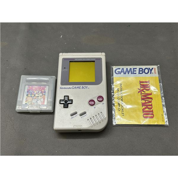 Nintendo Gameboy Console 1989 With Dr. Mario and instruction book