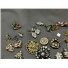 Image 3 : Lot of Assorted Vintage Rhinestone Costume Jewelry
