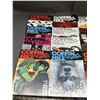 Image 2 : Lot of 15 Coffin Hill Modern Comics Vertigo