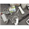 Image 3 : Nintendo Wii Console Bundle System, Controllers, Cables, 10 Games