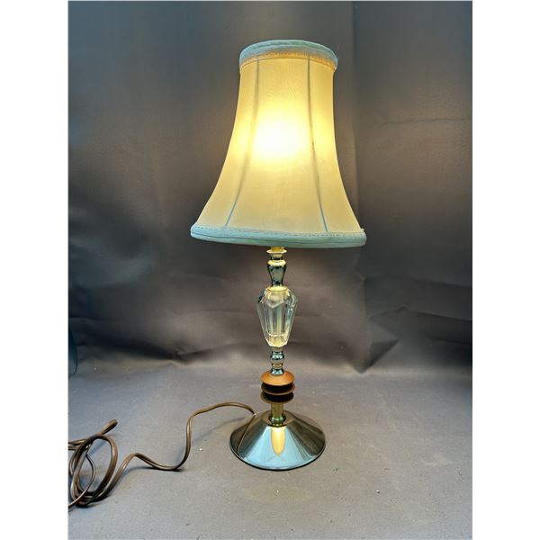 Glass, Brass and Teak Accent Side Table Nightstand Lamp 18" tall *works