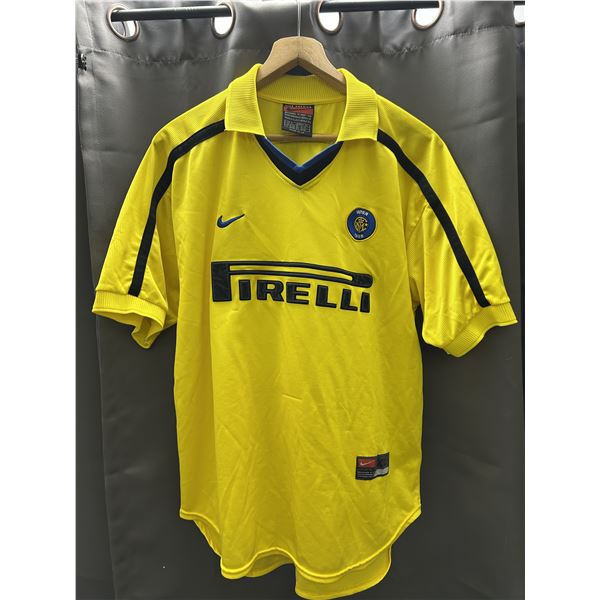 Nike Firelli Size XL Football UK Jersey