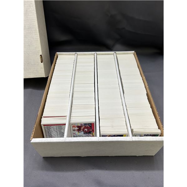 Lot of approx 2000+ 1993-94 OPC Opeechee Premier Hockey Cards