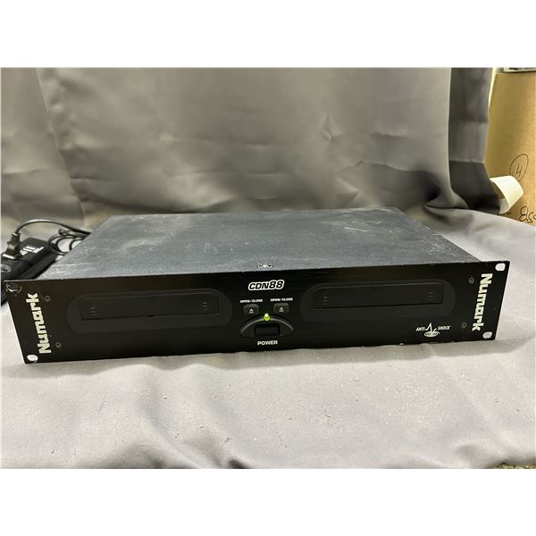 Con88 Numark Double CD Player