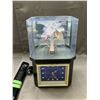 Image 1 : Vintage Light-Up Spinning Fibre Optic Flower Clock *works