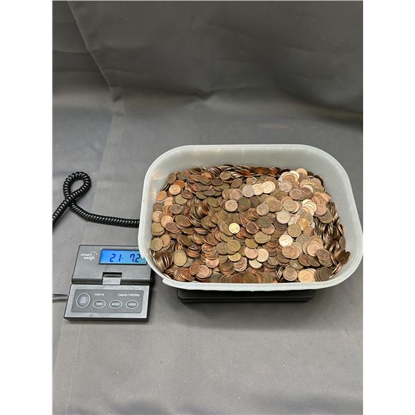 9.7kg (21lbs) of Canadian Pennies