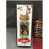 Image 2 : Tech Deck Finger Skateboards Case of 19 + Extra Wheels, Handboard Lucky Cat