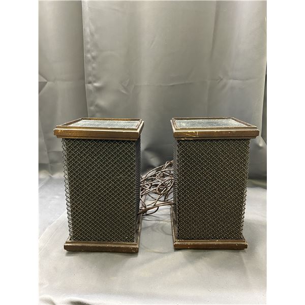 Made in Canada Speakers  E00- 110 Electrohome