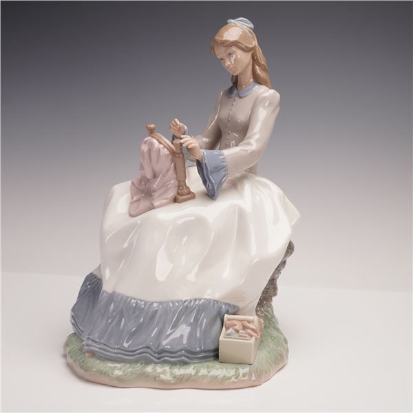 Nao by Lladro Porcelain Figurine, Louisiana Evening