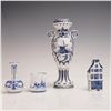 Image 1 : 4pc Collection of Delft Blue and White Vases and Miniatures