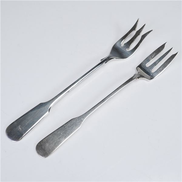 Pair of International Silver 1810 Sterling Silver Olive and Seafood Forks