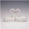 Lladro Porcelain Figurine, Endless Love 1006585