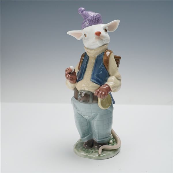 Nao by Lladro Figurine, Tooth Mouse 2001782