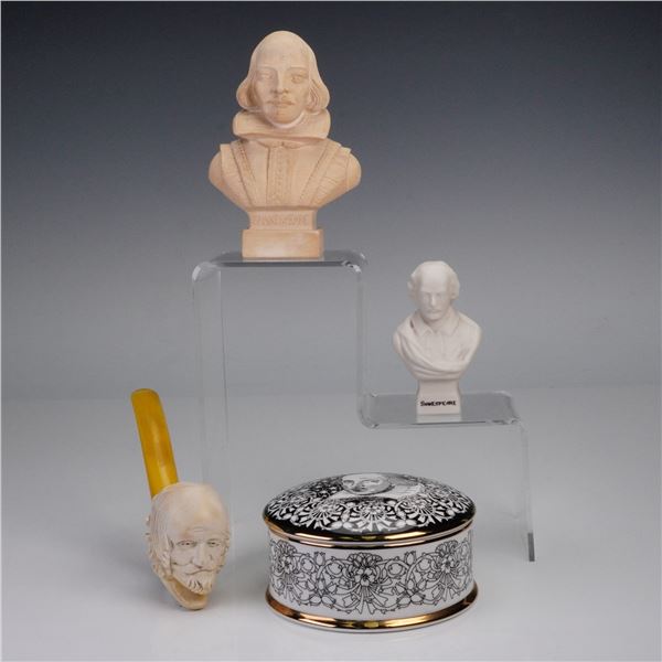 4pc Shakespeare Inspired Figurines, Pipe, and Covered Box