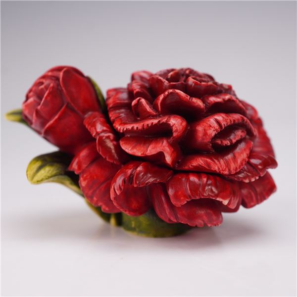 Harmony Kingdom Covered Box Figurine, Carnation