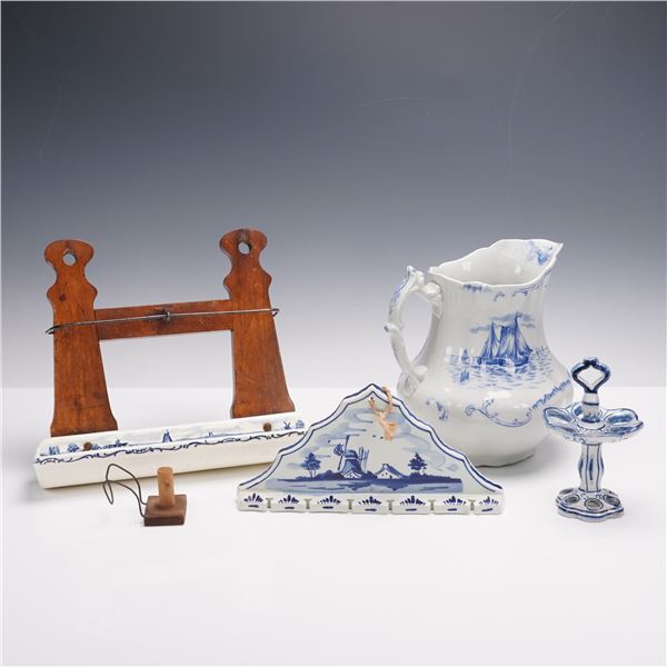 5pc Delft Ceramic Blue and White Domestic Collectibles