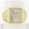 Image 9 : Men's 14k Yellow Gold Flush Set Cubic Zircon Rectangular Ribbed Line Signet Ring