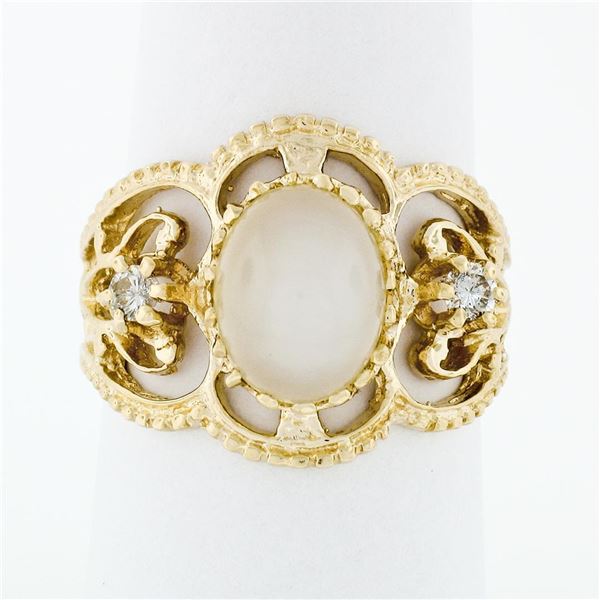 Vintage 14k Yellow Gold Oval Cat's Eye Moonstone &.14 ctw Diamond Cigar Band Rin