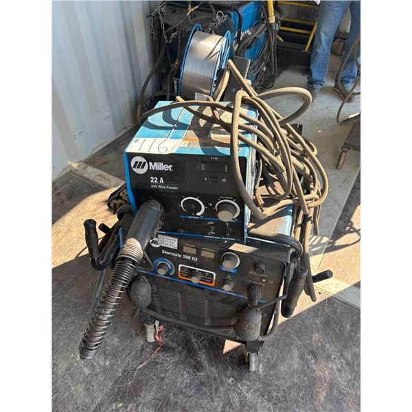 Lot - 116 Miller Welder