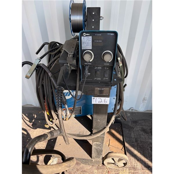 Lot - 126 Miller Welder