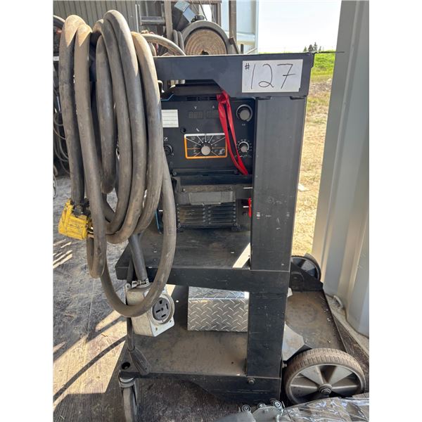Lot - 127 Miller Welder