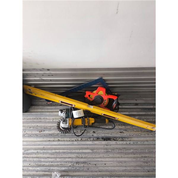 Lot - 414 Shop Tools