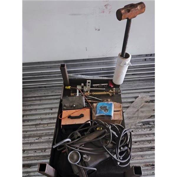 Lot - 425 Shop Tools