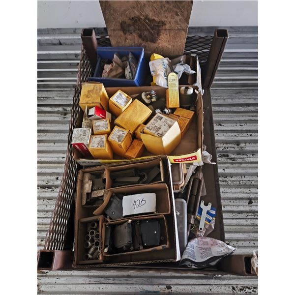 Lot - 426 Shop Tools