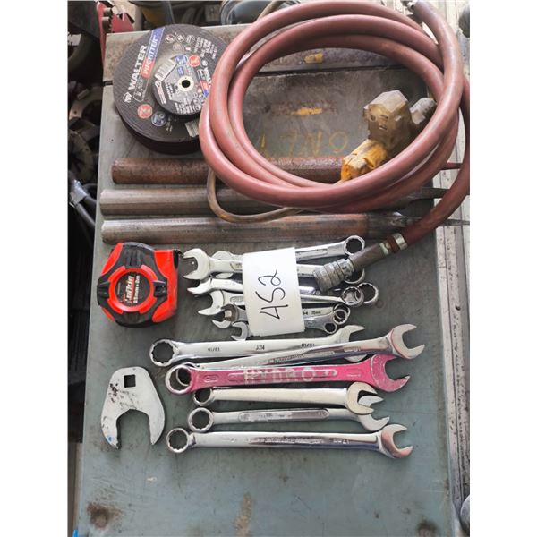 Lot - 452 Shop Tools