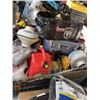 Image 2 : PALLET OF ASSORTED GOODS, CONTENTS OF REPOSESSSED VEHICLES, BIN NOT INCLUDED