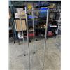 Image 2 : ROLLING COAT RACK