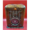 Image 1 : VTG Crosley Model 656 Tombstone Radio