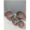 Image 2 : Nugu set of four each coupe small/large bowls #49 pink