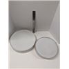 Image 1 : Nugu set of four each short edge salad/dinner plates #22 white