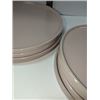 Image 2 : Nugu set of four each short edge salad/dinner plates # pink