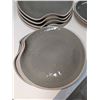 Image 2 : Nugu set of four each bent edge dinner/salad/side plates #7
