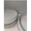 Image 2 : Nugu set of four large curve edge bowls #10 white/green trim