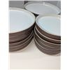 Image 2 : Nugu set of six each straight edge round side/salad/dinner plates #12 brick