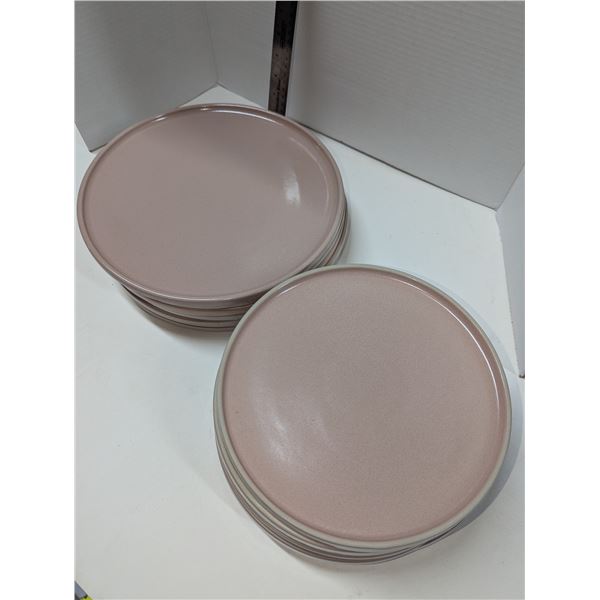 Nugu set of six each short edge salad/dinner plates #23 pink