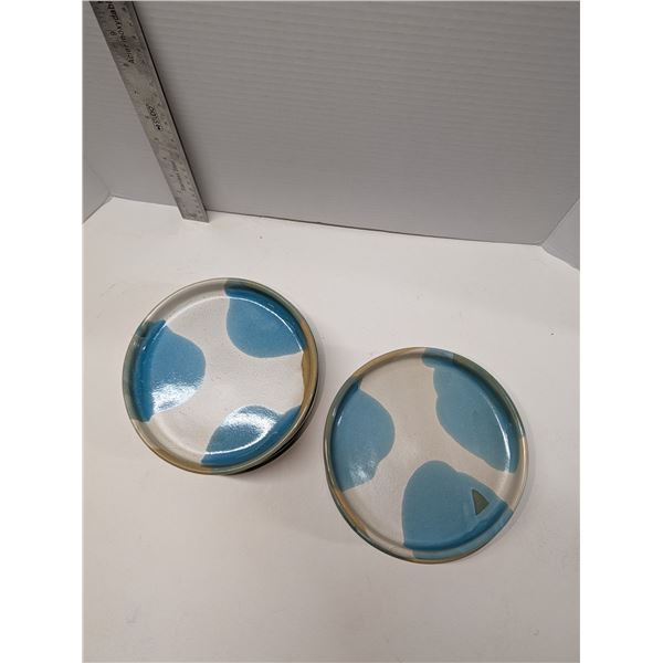 Nugu set of six straight edge round side plates #25