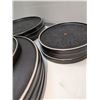 Image 3 : Nugu set of four each straight edge side/salad/dinner plates #20 black