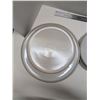 Image 2 : Nugu set of four each short edge salad/dinner plates #22 white