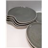 Image 2 : Nugu round bent edge four dinner/one salad/two side plates #7