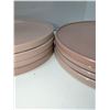 Image 2 : Nugu set of four each short edge salad/dinner plates #23 pink