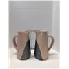Image 1 : Nugu set of two pitchers #30 pink/grey