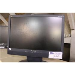 19" Monitor