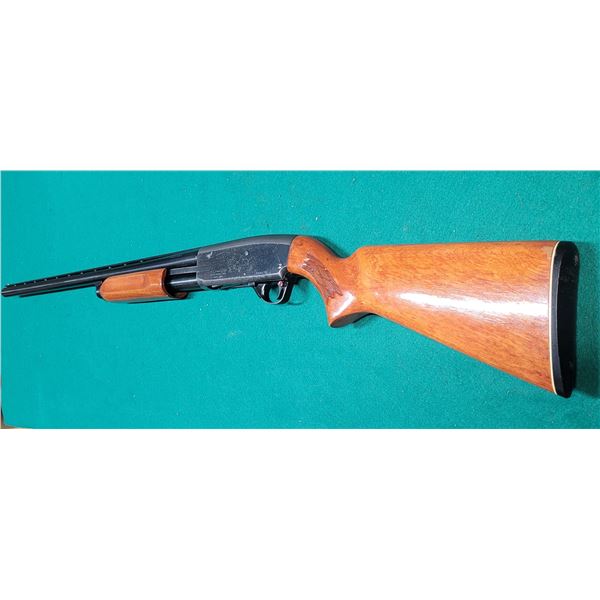 CIL 621H 12ga 3" chambered Pump Action Shotgun